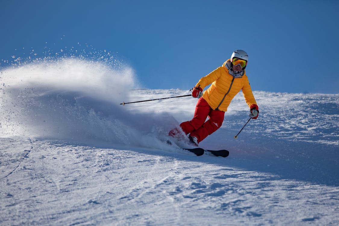 Mt Buller ski hire Mt Buller village ski hire Ski hire book online